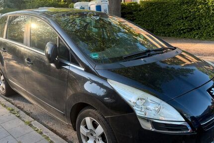 Peugeot 5008 160.000 km 3.999 &euro; Hamburg 22523