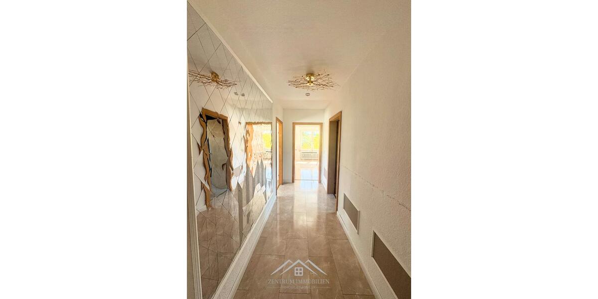 Dachgeschoßwohnung Hessisch Oldendorf - 3 Zimmer, 85 m&sup2;, 750&euro; | Angebot:26591128