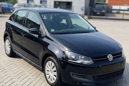 VW Polo 283.500 km 2.700 &euro; Bremerhaven 27568