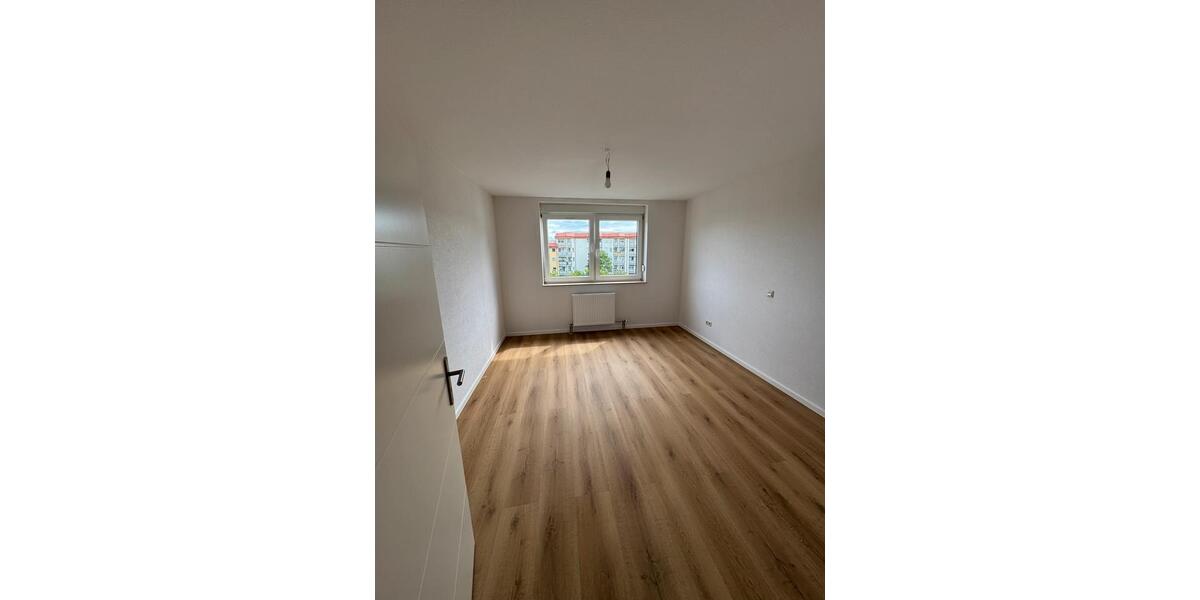 Etagenwohnung Limburgerhof - 3 Zimmer, 88 m&sup2;, 359.000&euro; | Angebot:26840330