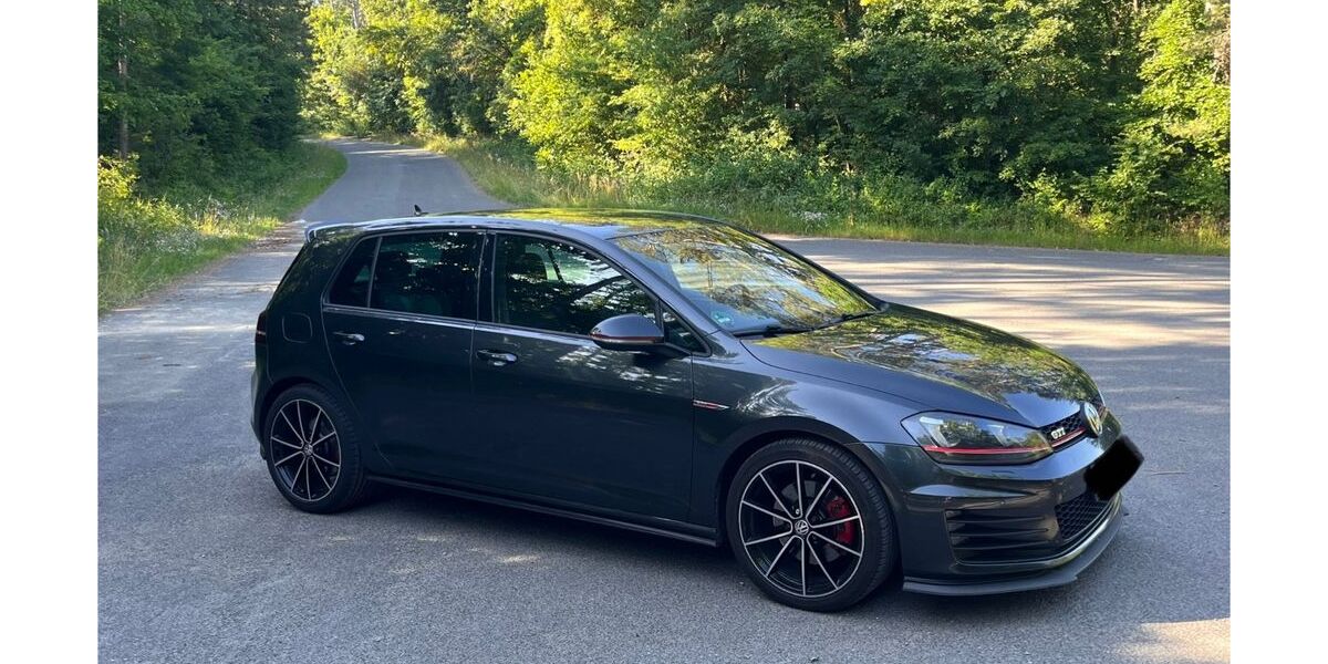 VW Golf 162.000 km 12.599 &euro; Tauberbischofsheim 97941