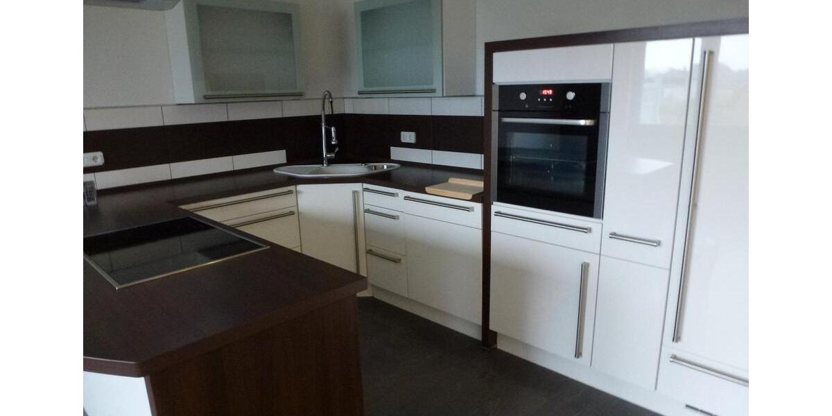 Doppelhaushälfte Hankensbüttel - 5 Zimmer, 170 m&sup2;, 1.000&euro; | Angebot:26542675
