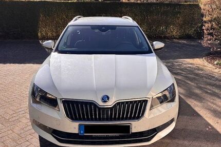 Skoda Superb 256.223 km 10.400 &euro; Vechta 49377