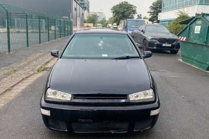 VW Golf 272.000 km 2.499 &euro; Hanau 63457