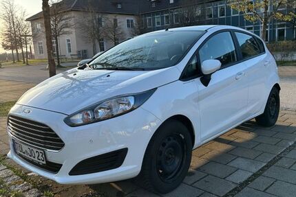 Ford Fiesta 117.724 km 5.200 &euro; Bad Tölz 83646
