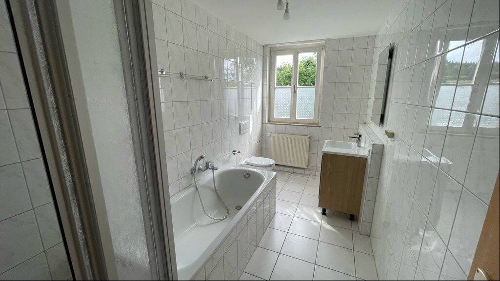 Etagenwohnung Altenberg - 3 Zimmer, 95 m&sup2;, 695&euro; | Angebot:26930662