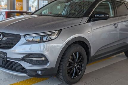 Opel Grandland (X) 118.000 km 11.390 &euro; Nossen 01683