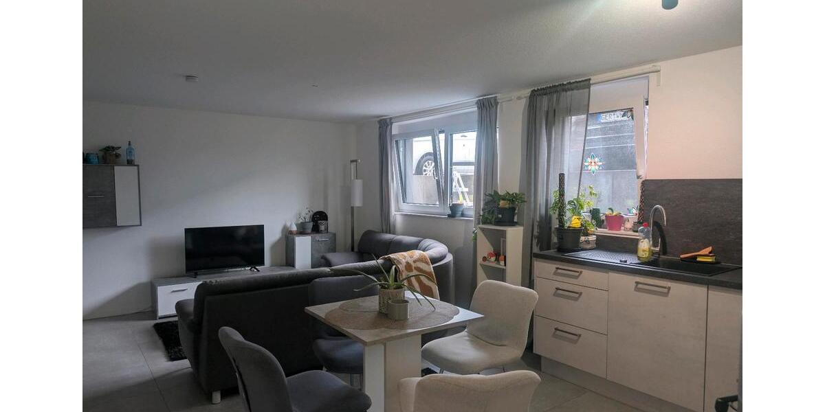 Etagenwohnung Linkenheim-Hochstetten Hochstetten - 2 Zimmer, 65 m&sup2;, 1.200&euro; | Angebot:24625479