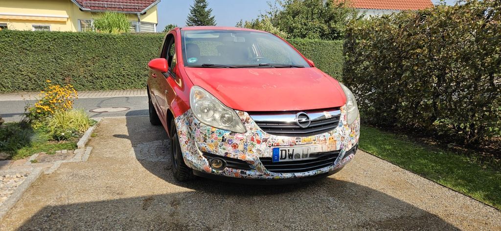 Opel Corsa 181.000 km 1.800 € Dippoldiswalde 01744