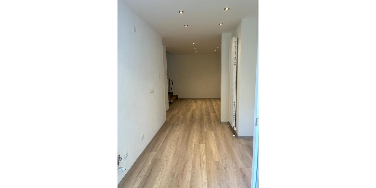 Doppelhaushälfte Kumhausen - 5 Zimmer, 165 m&sup2;, 1.900&euro; | Angebot:26162310