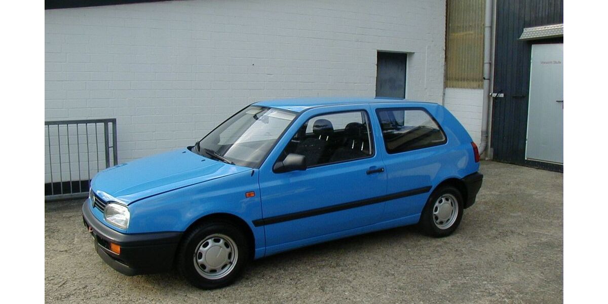 VW Golf 60.000 km 5.500 &euro; Körle 34327