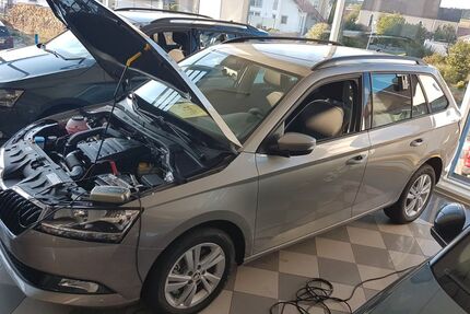 Skoda Fabia 24.000 km 13.990 &euro; Höchstädt 95186