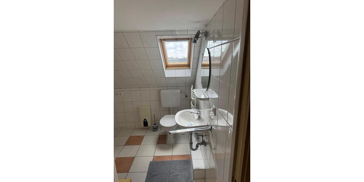 Dachgeschoßwohnung Kappeln - 1 Zimmer, 25 m&sup2;, 400&euro; | Angebot:26406804