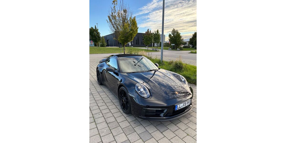 Porsche 992 11.000 km 146.500 &euro; Landsberg am Lech 86899