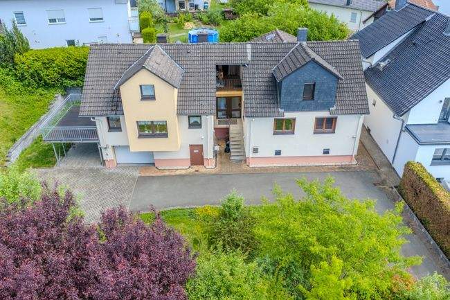 Einfamilienhaus Solms Oberndorf - 7 Zimmer, 224 m&sup2;, 400.000&euro; | Angebot:25662020