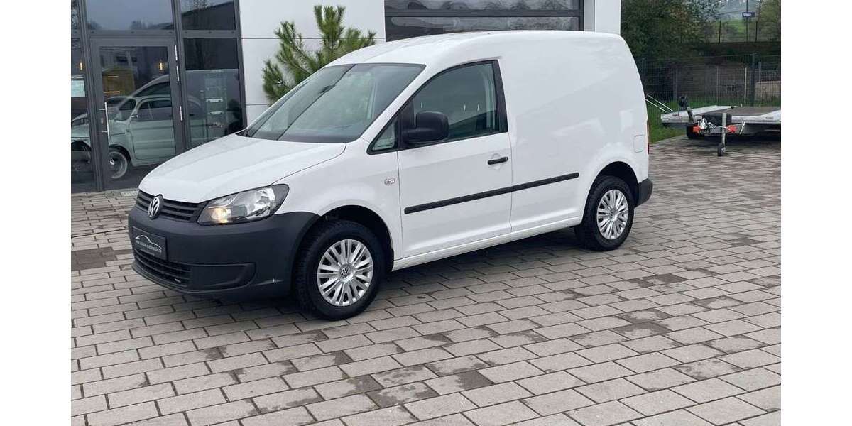 VW Caddy 136.000 km 7.999 &euro; Urbach 73660