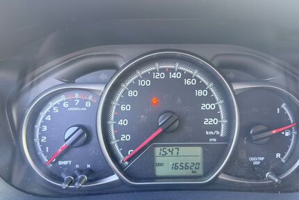 Toyota Yaris 166.000 km 5.900 &euro; Horrweiler 55457