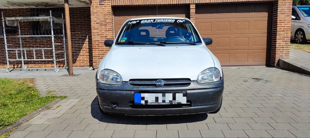 Opel Corsa 99.813 km 1.100 € Knüllwald 34593