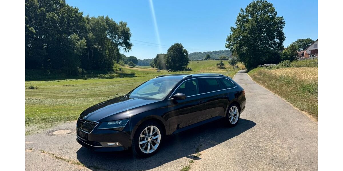 Skoda Superb 171.222 km 10.390 &euro; Rauschenberg 35282