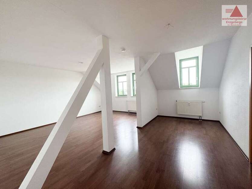 Wohnung zum Mieten in Chemnitz 335 € 67 m²