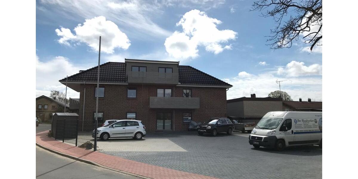 Dachgeschoßwohnung Tellingstedt - 4 Zimmer, 156 m&sup2;, 1.090&euro; | Angebot:26380781