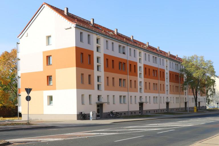 Dachgeschoßwohnung Dessau-Roßlau Dessau - 1 Zimmer, 28 m&sup2;, 225&euro; | Angebot:26445798