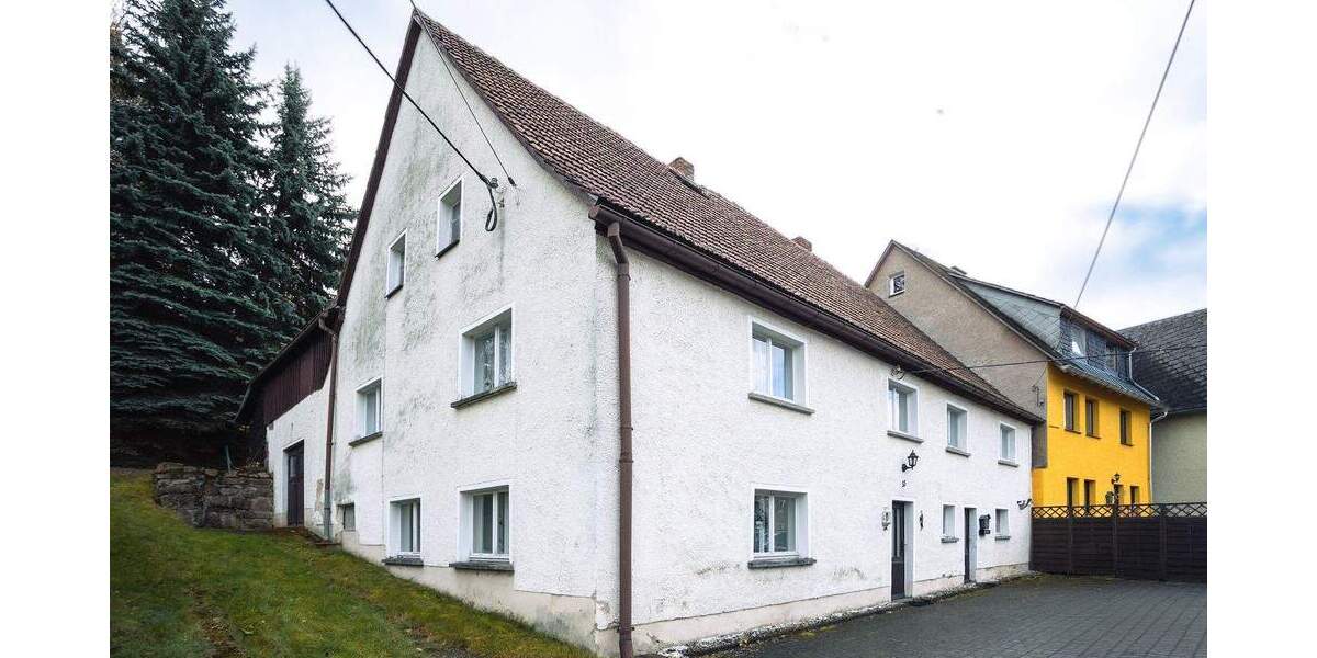 Gemütliches Haus mit großem Garten mit Charme und Potential 6 zimmer