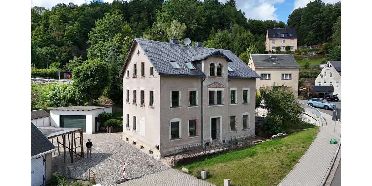Einfamilienhaus Burkhardtsdorf - 11 Zimmer, 259 m&sup2;, 199.000&euro; | Angebot:22141840