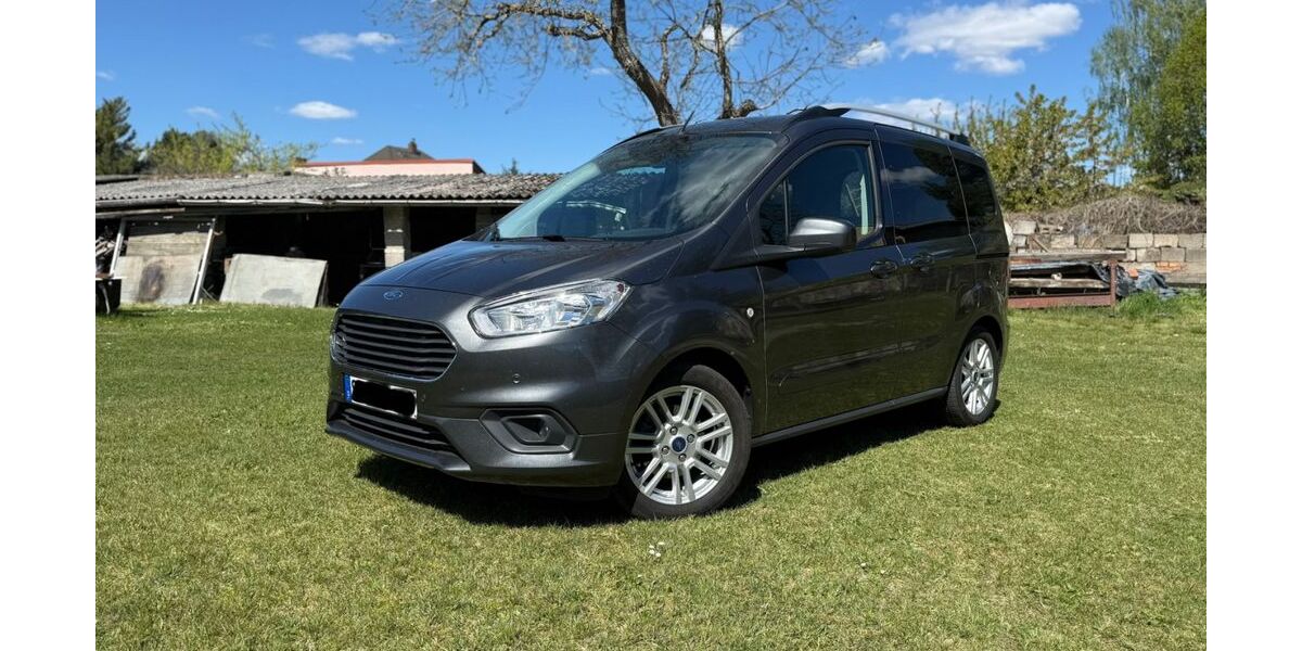 Ford Tourneo Courier 26.990 km 14.995 &euro; Kolkwitz 03099