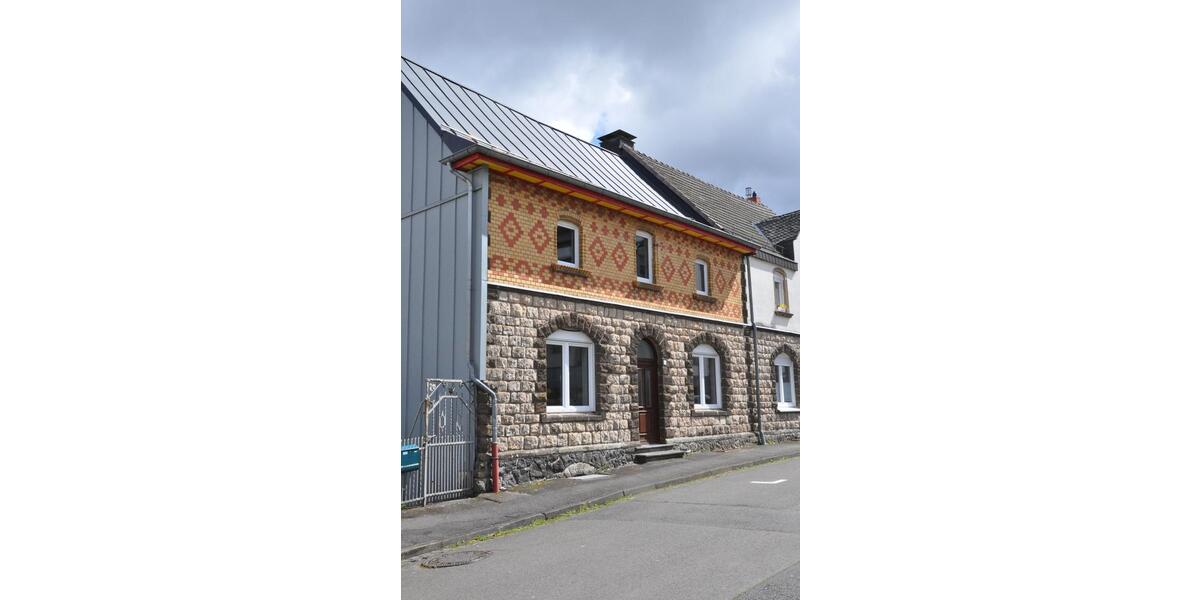 Liebevoll modernisiertes bezugsfertiges Haus - PROVISIONSFREI! 5 zimmer