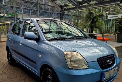 Kia Picanto 234.000 km 750 &euro; berlin 10249