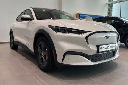 Ford Mustang Mach-E 6.879 km 39.698 € Voerde 46562