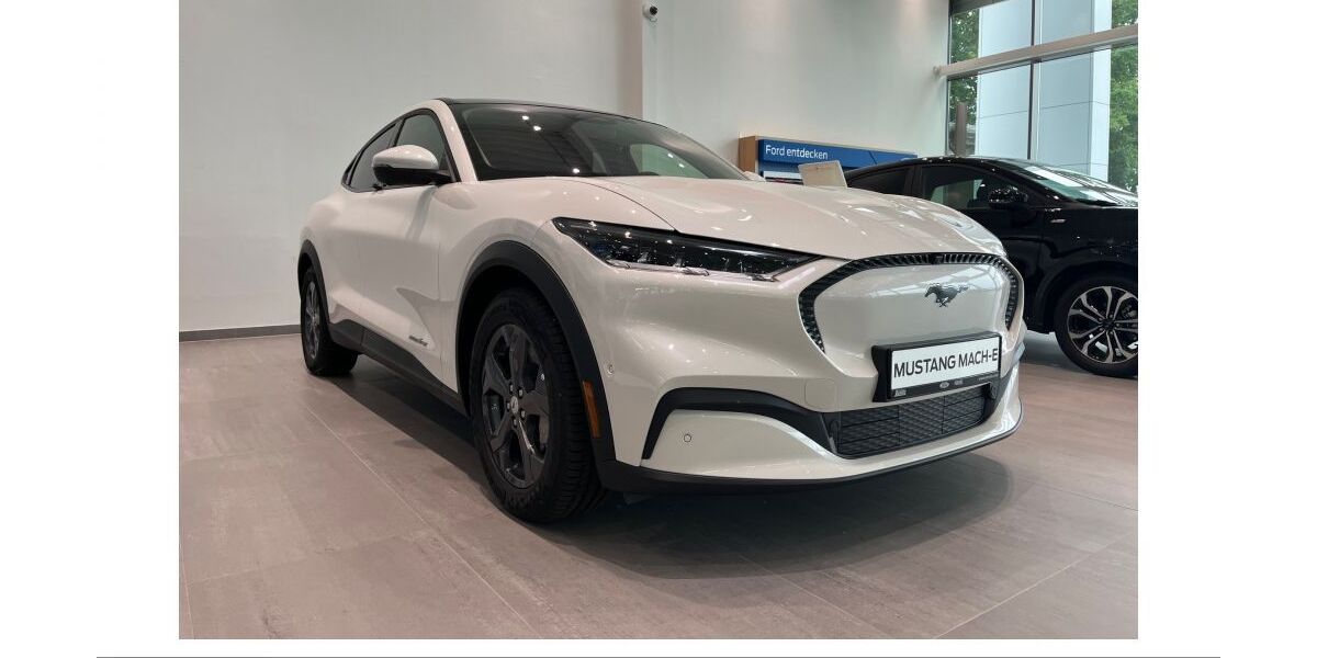 Ford Mustang Mach-E 9.872 km 35.390 &euro; Voerde 46562