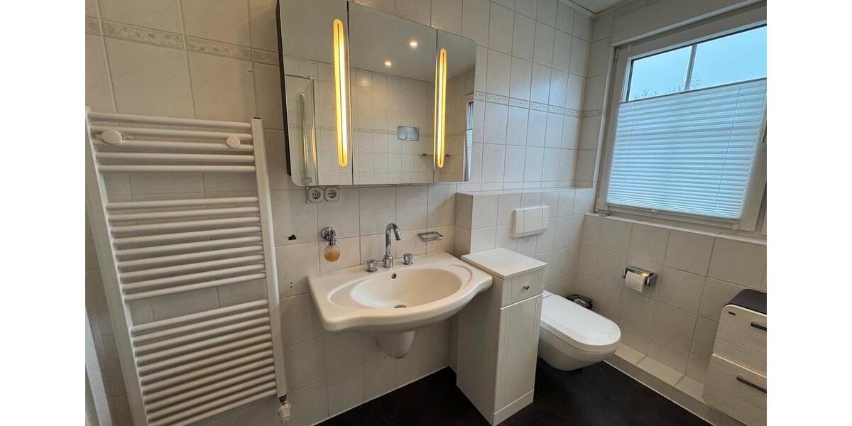 Schöne gepflegte Doppelhaushälfte zur Vermietung in Holzwickede 5 zimmer