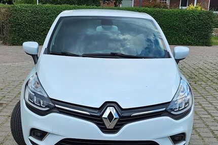 Renault Clio 155.000 km 6.700 &euro; Labenz 23898