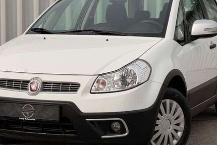 Fiat Sedici 61.900 km 7.490 &euro; Rosenheim 83026