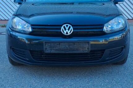 VW Golf 267.000 km 2.990 &euro; Buch am erlbach 84172