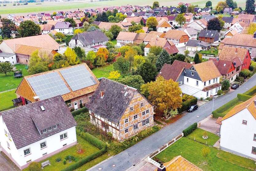 Haus zum Kaufen in Einbeck 12.500 € 226 m² 6 zimmer
