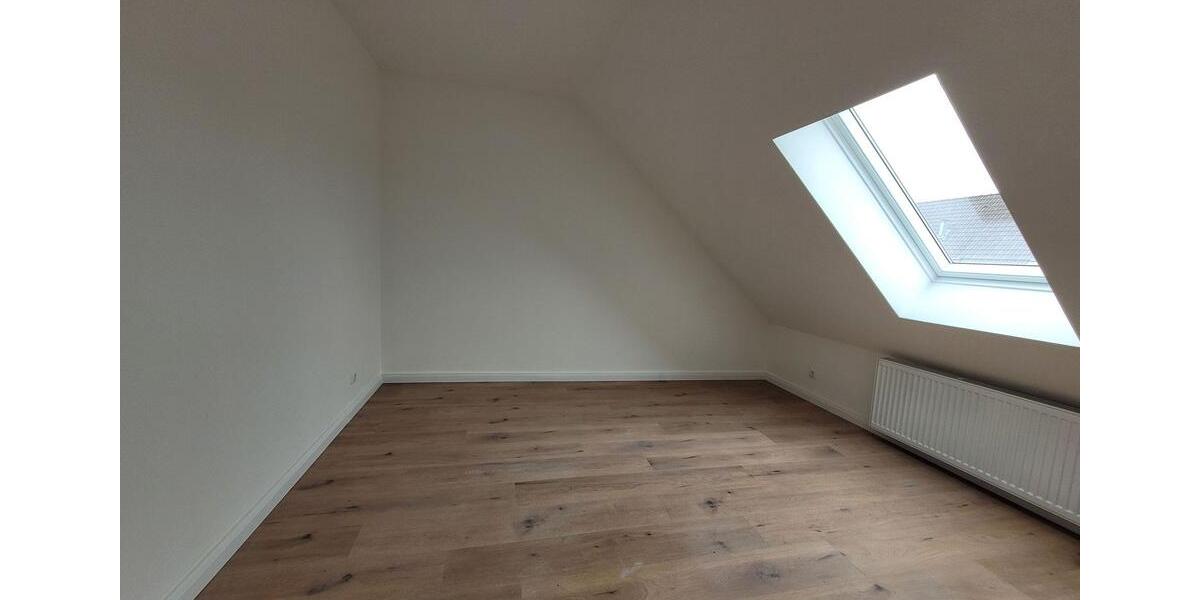 Dachgeschoßwohnung Rendsburg - 3 Zimmer, 59 m&sup2;, 640&euro; | Angebot:26232945