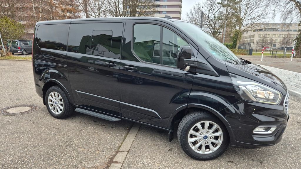 Ford Tourneo Custom 53.000 km 35.900 &euro; Konstanz 78462