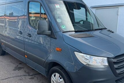 Mercedes-Benz Sprinter 192.000 km 12.350 &euro; Köln 51149