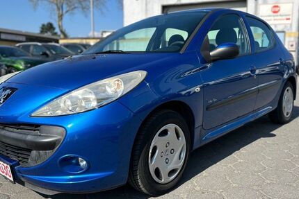 Peugeot 206 161.000 km 1.699 &euro; Elz 65604