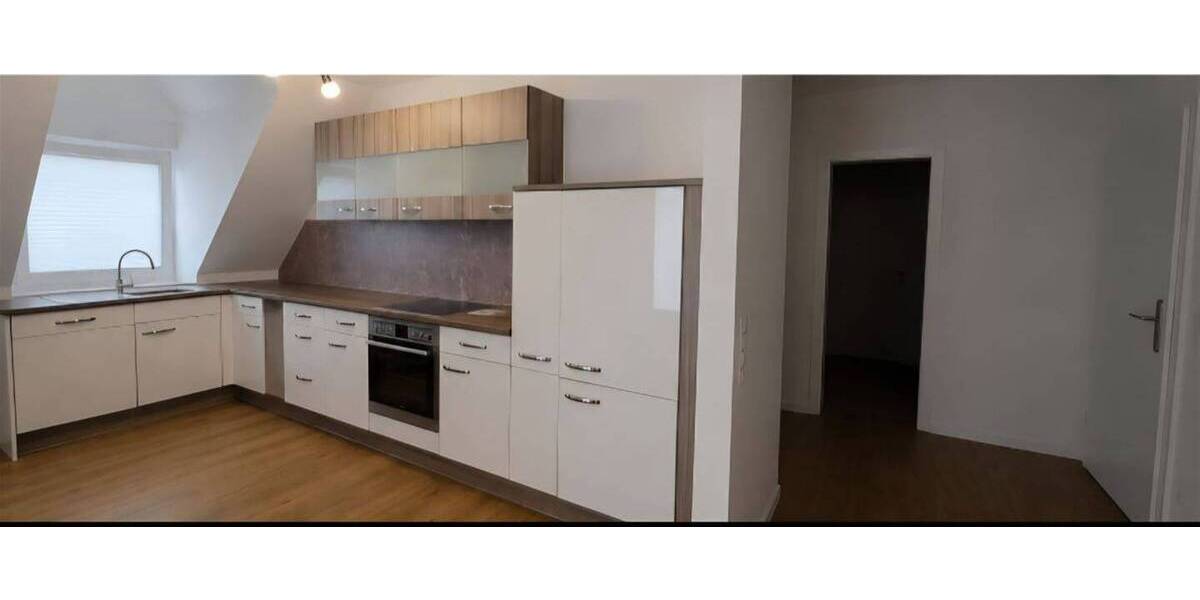Etagenwohnung Rees - 3 Zimmer, 81 m&sup2;, 775&euro; | Angebot:26788107
