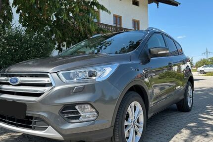 Ford Kuga 123.400 km 16.600 &euro; Söchtenau 83139