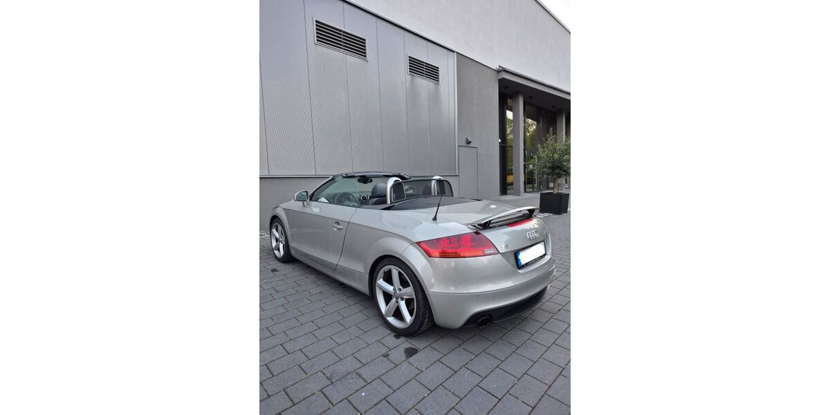 Audi TT 119.000 km 14.900 &euro; Kornwestheim 70806