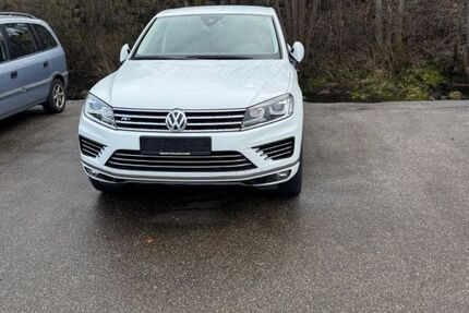 VW Touareg 179.829 km 21.999 &euro; Baiersbronn 72270