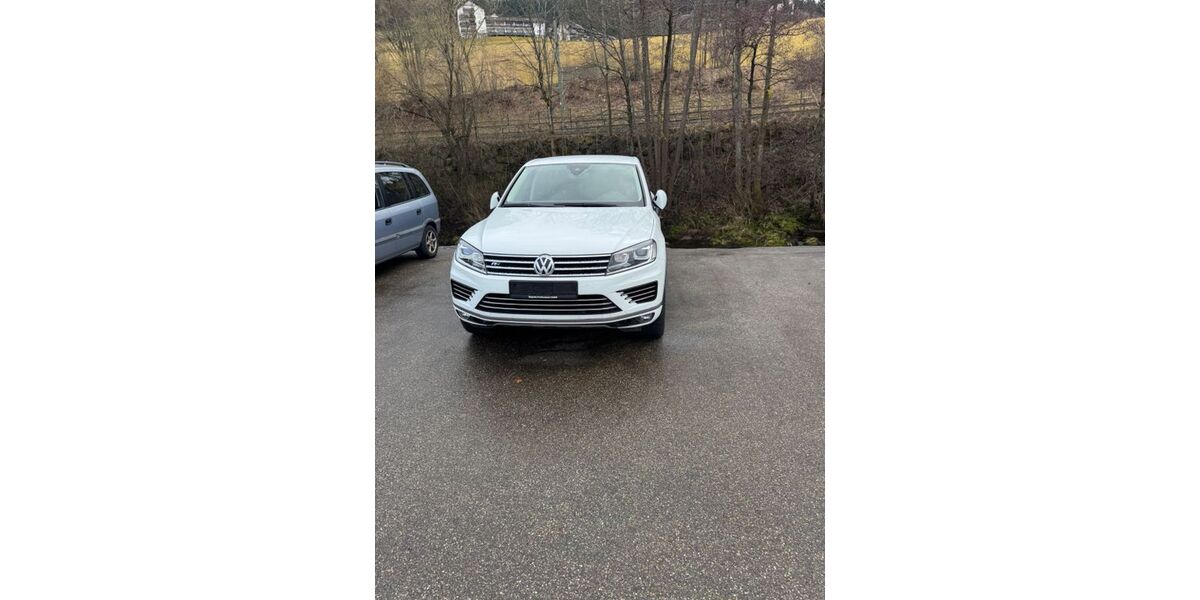 VW Touareg 179.829 km 21.999 &euro; Baiersbronn 72270