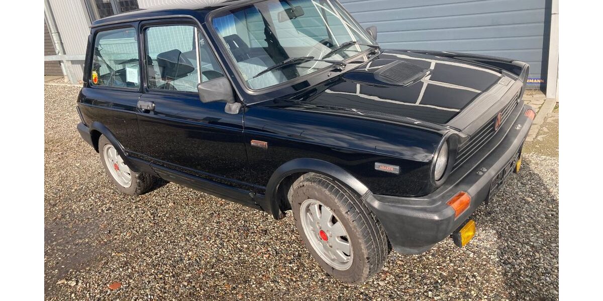 Lancia Andere 106.666 km 16.666 &euro; Stein 24235