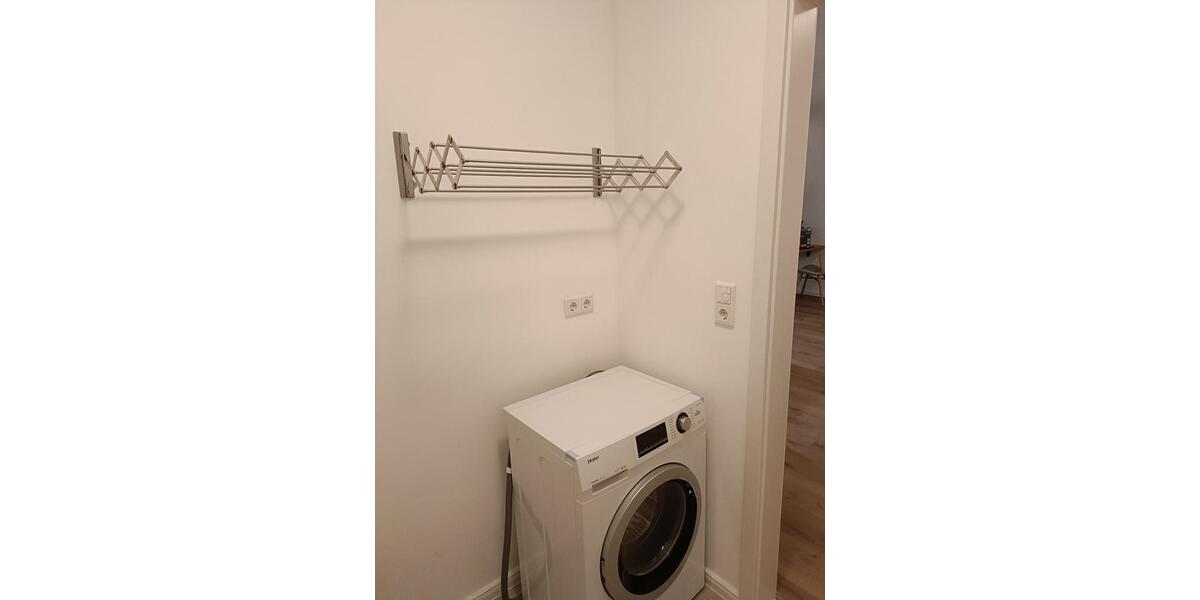 Dachgeschoßwohnung Oldenburg Eversten - 1.5 Zimmer, 38 m&sup2;, 720&euro; | Angebot:26403810