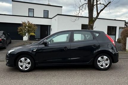 Hyundai i30 141.000 km 3.950 &euro; Frechen 50226